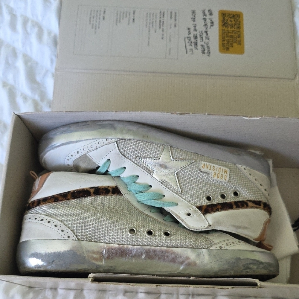 Golden Goose Woman' White and Silver Sneakers with Blue Laces